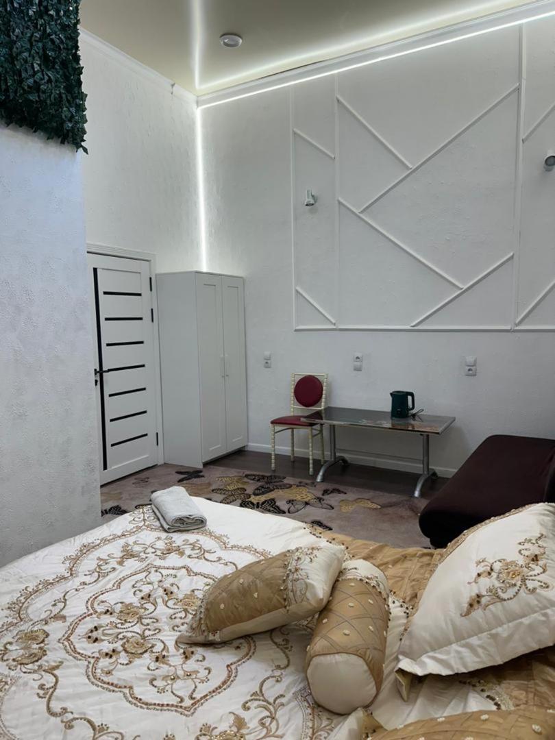 Sweet Home Hostel Бішкек Екстер'єр фото